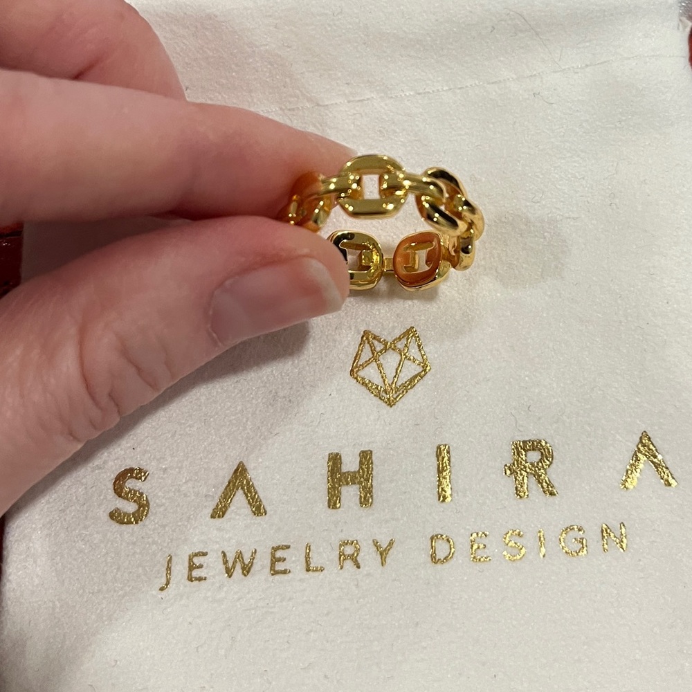 Sahira Link Ring - image 3